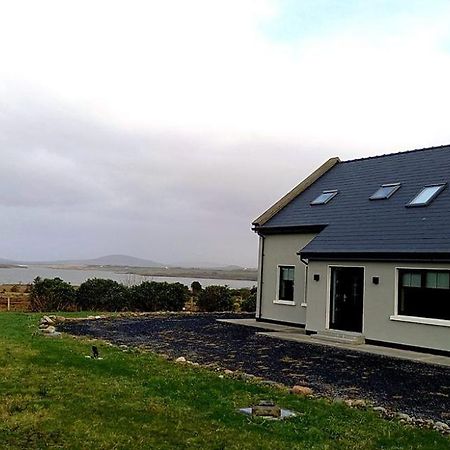 M033 Achill Gatehouse By The Greenway Westport Bagian luar foto